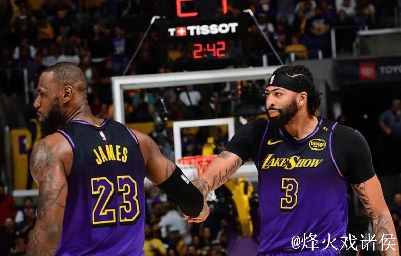 小瓦格纳砍下35分魔术力克76人 老鹰终结雄鹿7连胜势头 小瓦格纳砍下35分魔术力克76人 老鹰终结雄鹿7连胜势头